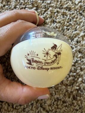 tokyo disneyland gachapon capsule